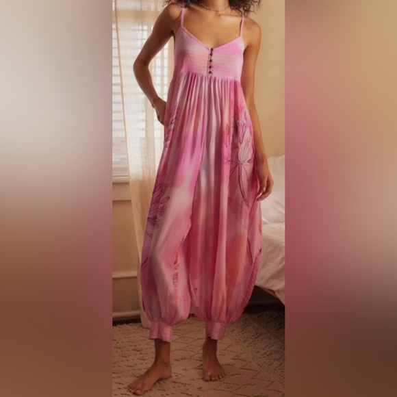 Anthropologie Pink Floral Jumpsuit Size XXS - Picture 1 of 13